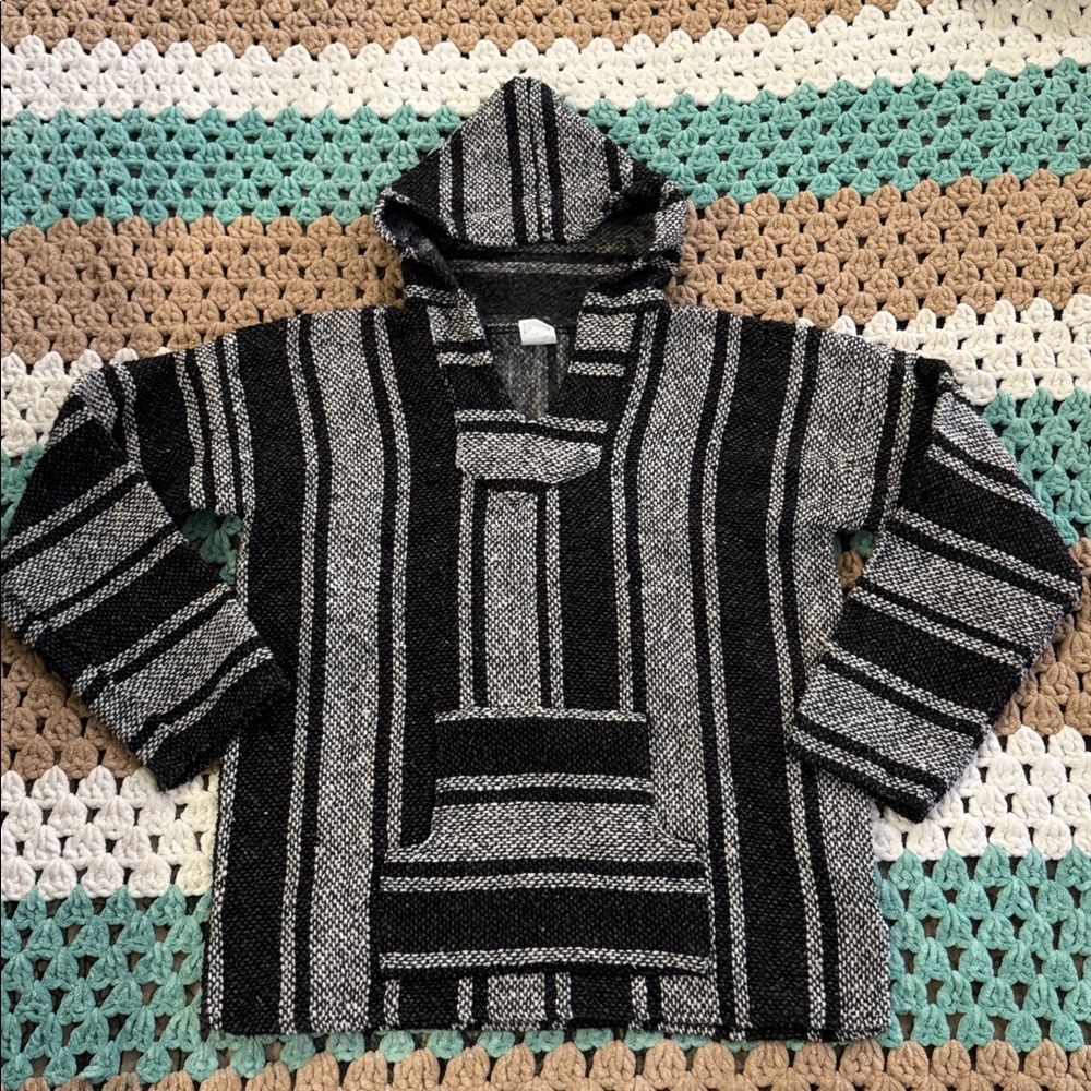 Mexican Mexico Baja Poncho Black Gray Knit Striped Hoodie Mens Womans sz Small
